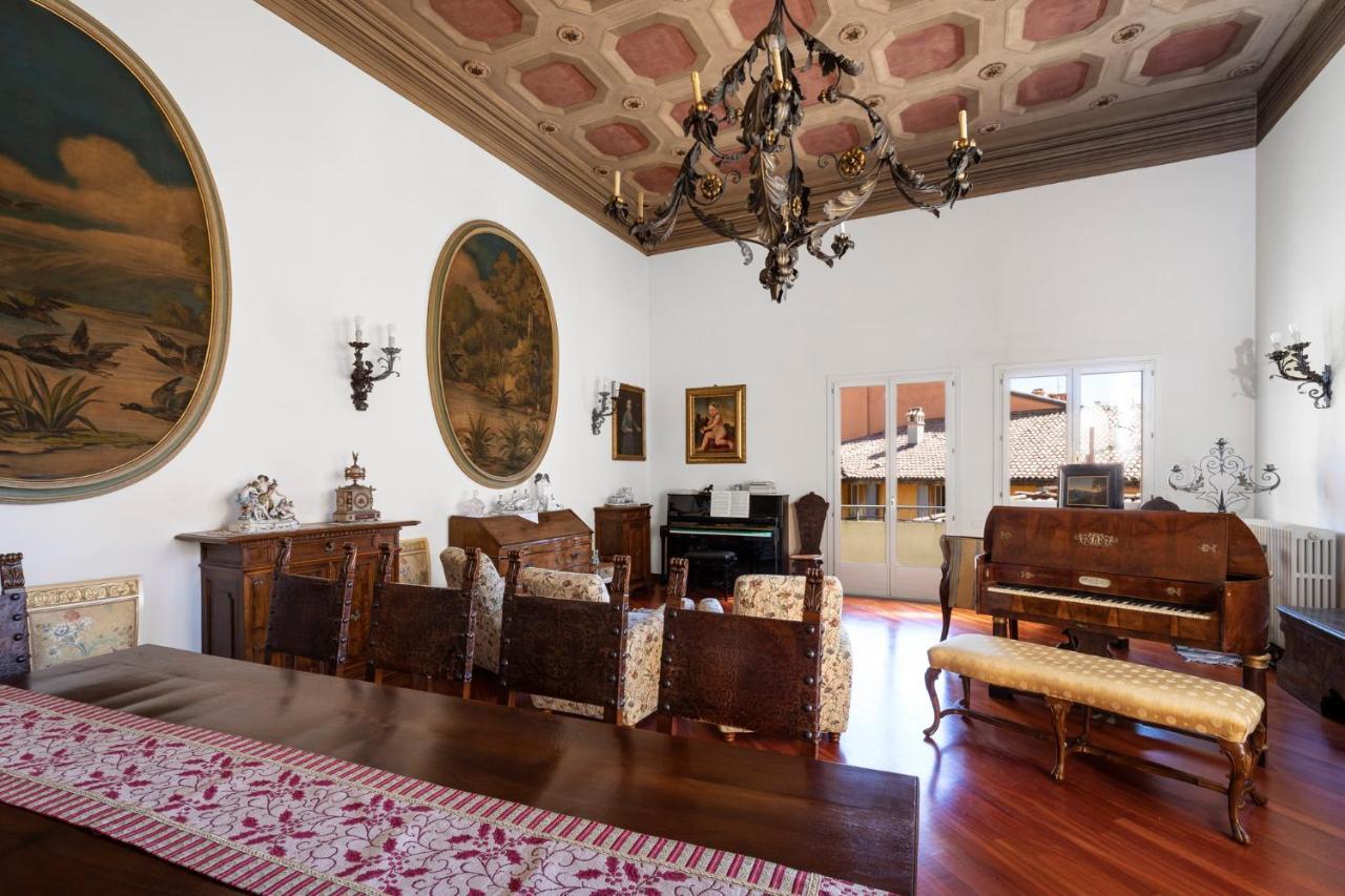Residenza Palazzo Marchesini Panzió Bologna Kültér fotó